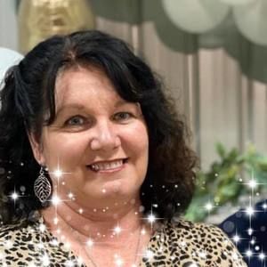 Meet your Posher, Kay